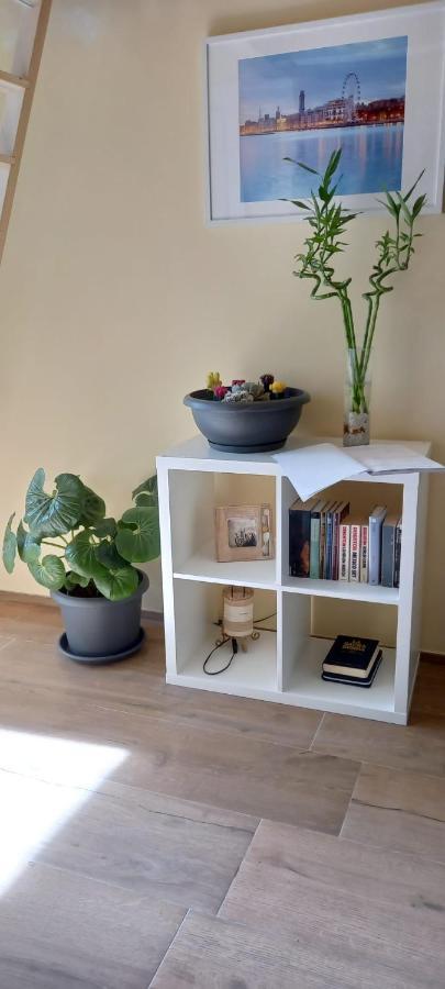 Apartament Lotus Bari Zewnętrze zdjęcie